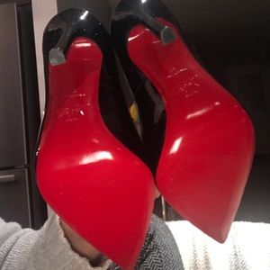 Authentic Christian louboutin heals